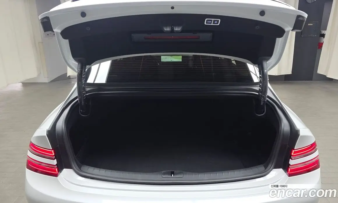 Genesis G80 2023 2.5 автомат (гидро), фото 26