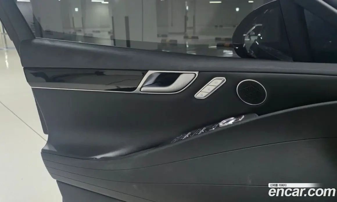 Genesis G80 2023 2.5 автомат (гидро), фото 12