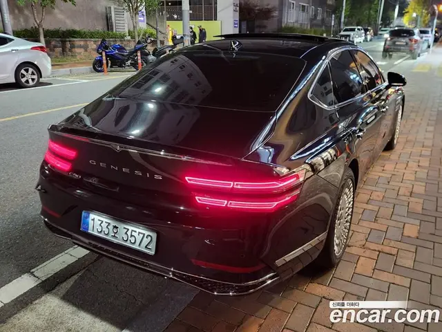 Genesis G80 2025 2.5 автомат (гидро), миниатюра 2