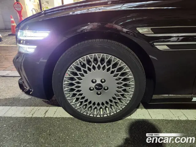 Genesis G80 2025 2.5 автомат (гидро), миниатюра 5