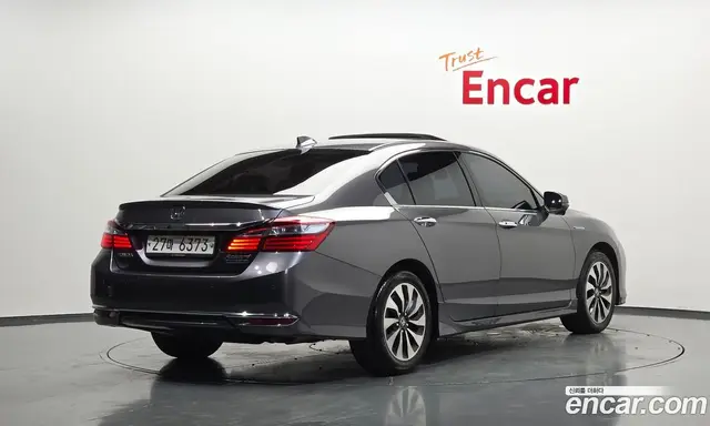Honda Accord 2017 2.0 автомат (гидро), миниатюра 2