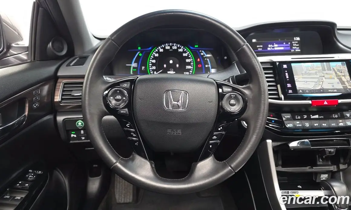 Honda Accord 2017 2.0 автомат (гидро), фото 13