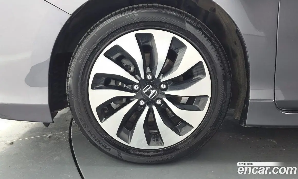 Honda Accord 2017 2.0 автомат (гидро), фото 5
