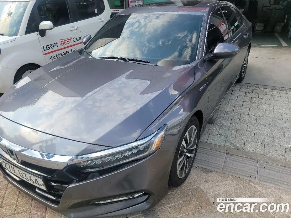 Honda Accord 2019 2.0 автомат (гидро), фото 6