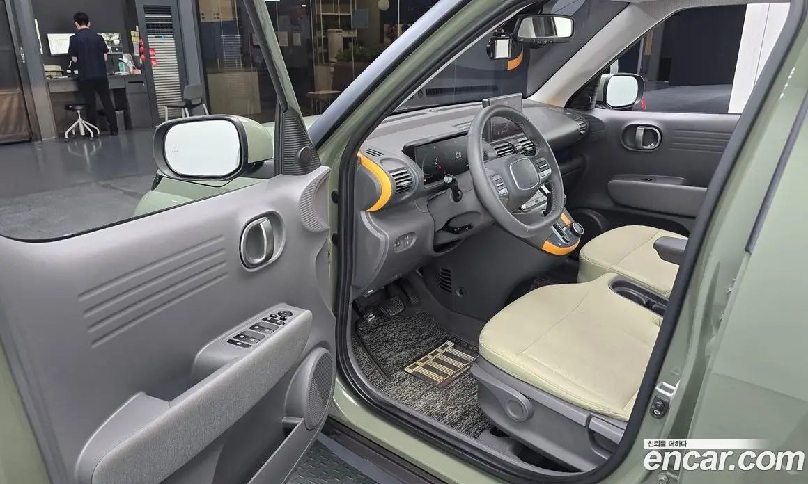 Hyundai Casper 2024 1.0 автомат (гидро), фото 13