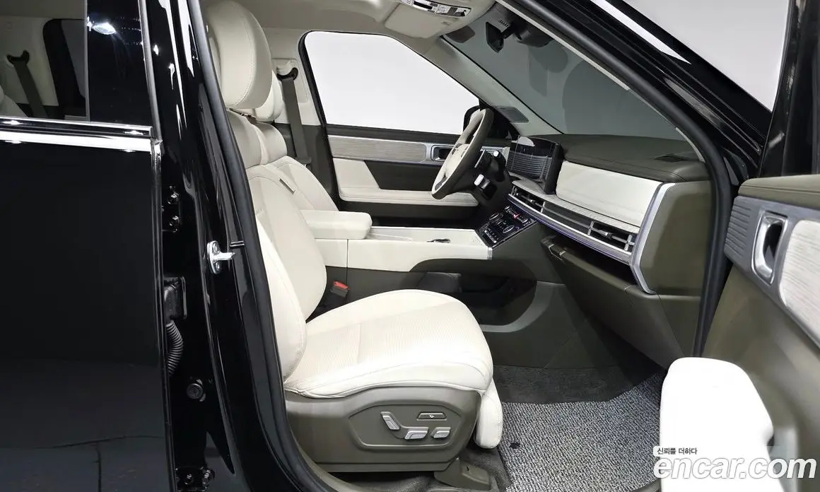 Hyundai Santa Fe 2025 2.5 автомат (гидро), фото 15