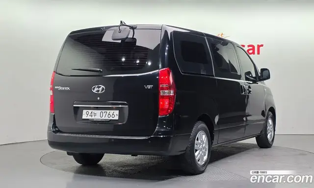 Hyundai Starex 2018 2.5 автомат (гидро), миниатюра 2