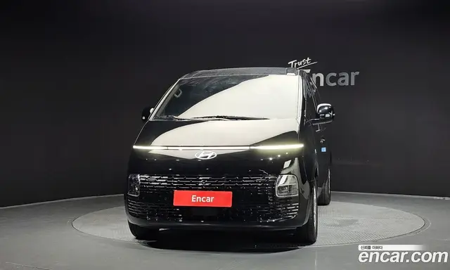 Hyundai Staria 2025 2.2 автомат (гидро), миниатюра 3