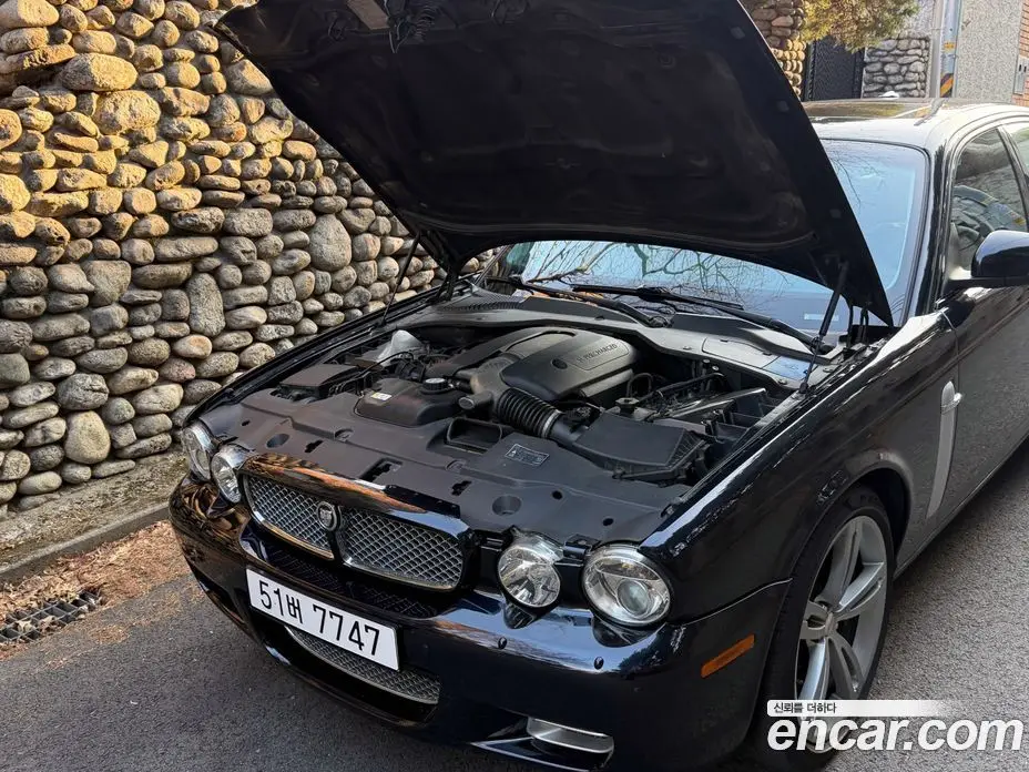 Jaguar XJR 2008 4.2 автомат (гидро), фото 6 Jaguar XJR 2008 4.2 автомат (гидро), фото 6