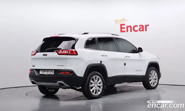 Jeep Cherokee 2017 2.2 автомат (гидро), миниатюра 2