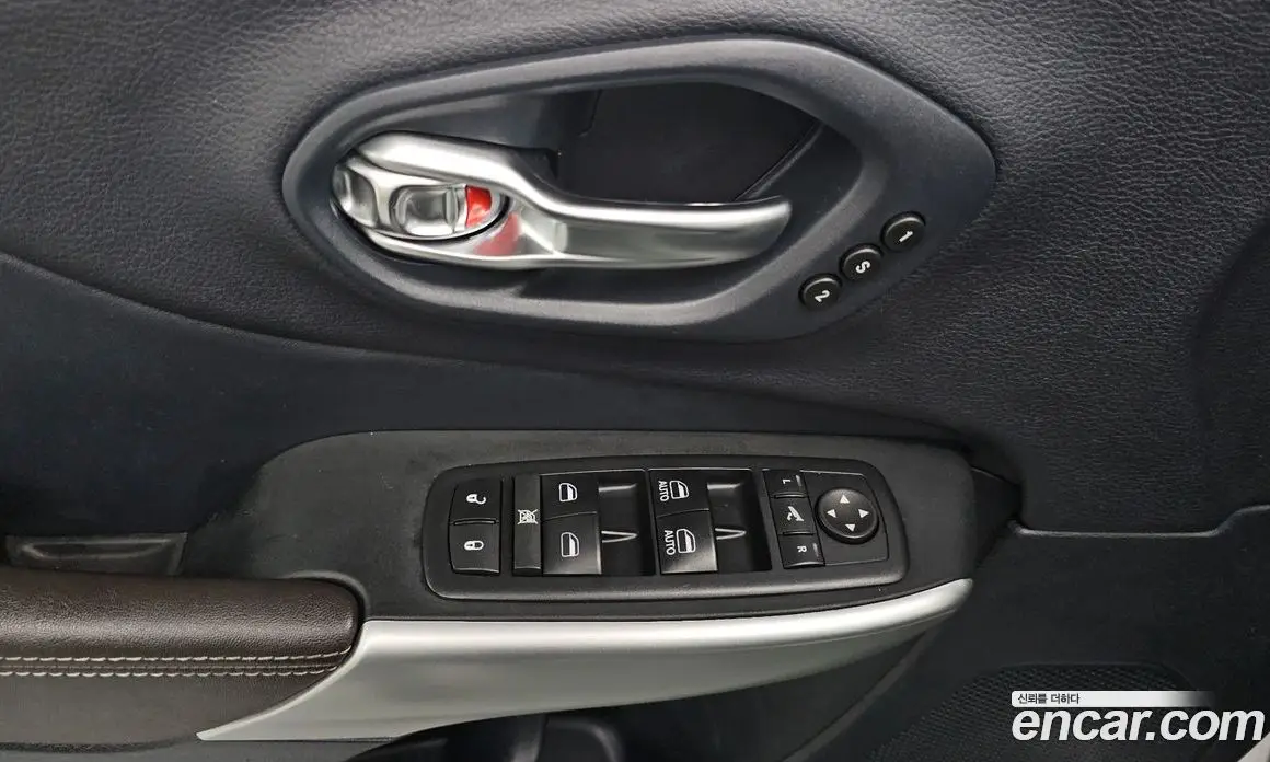 Jeep Cherokee 2017 2.2 автомат (гидро), фото 17