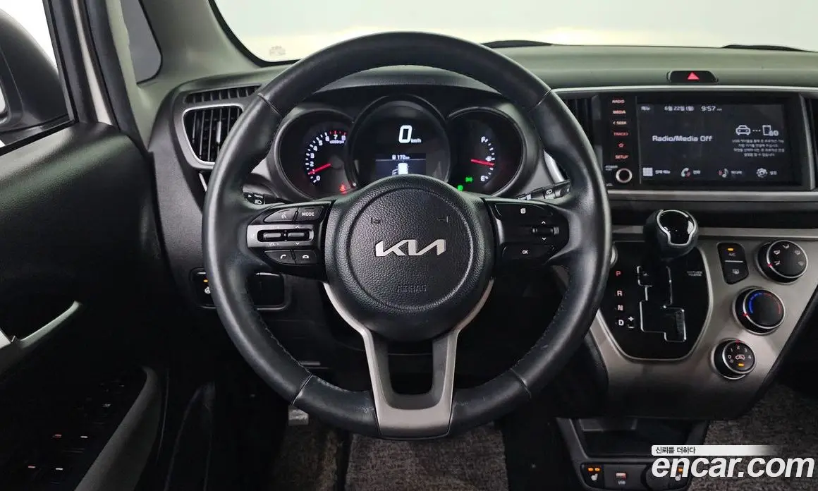 Kia Ray 2021 1.0 автомат (гидро), фото 18