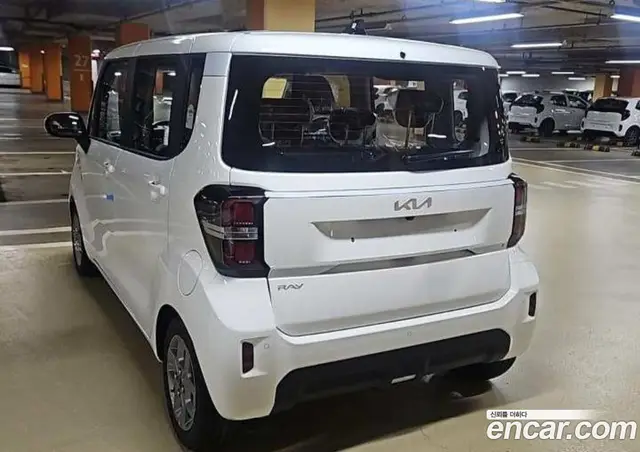 Kia Ray 2026 1.0 автомат (гидро), миниатюра 9