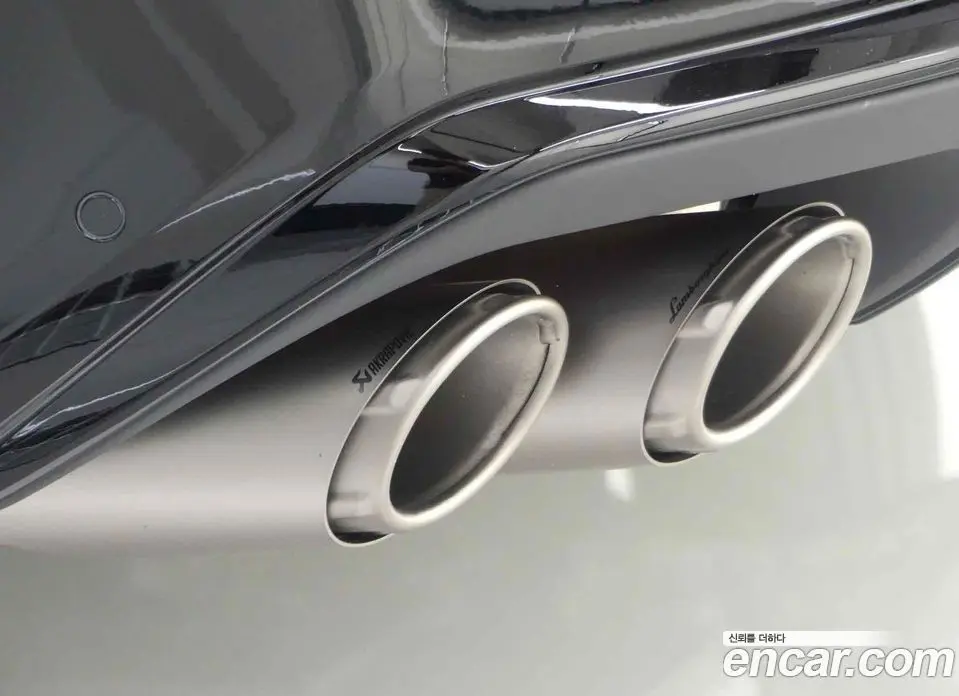 Lamborghini Urus 2025 4.0 автомат (гидро), фото 17 Lamborghini Urus 2025 4.0 автомат (гидро), фото 17