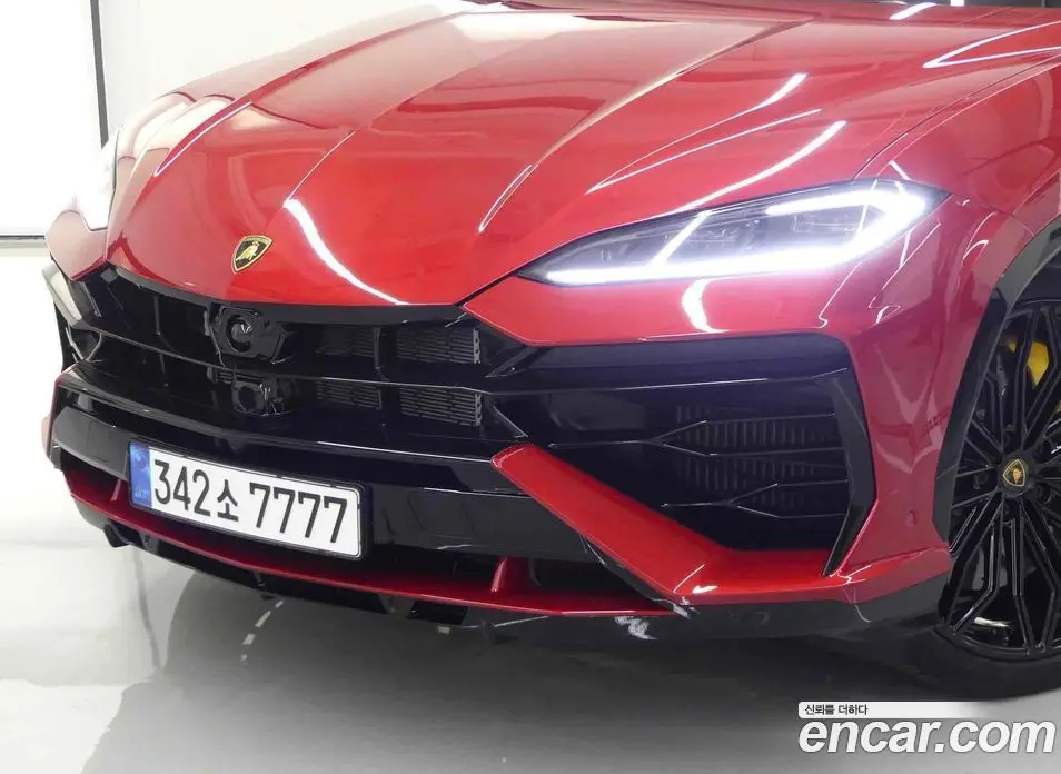Lamborghini Urus 2025 4.0 автомат (гидро), фото 19 Lamborghini Urus 2025 4.0 автомат (гидро), фото 19