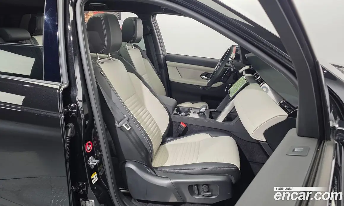 Land Rover Discovery Sport 2024 2.0 автомат (гидро), фото 12