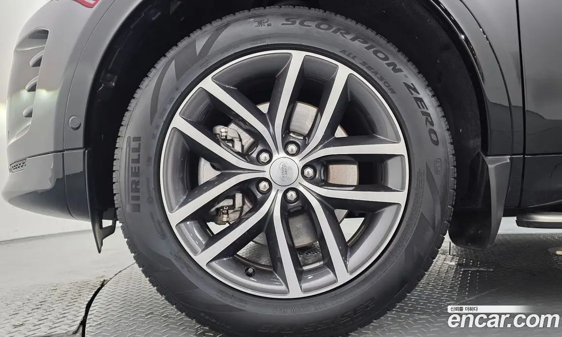 Land Rover Discovery Sport 2024 2.0 автомат (гидро), фото 5