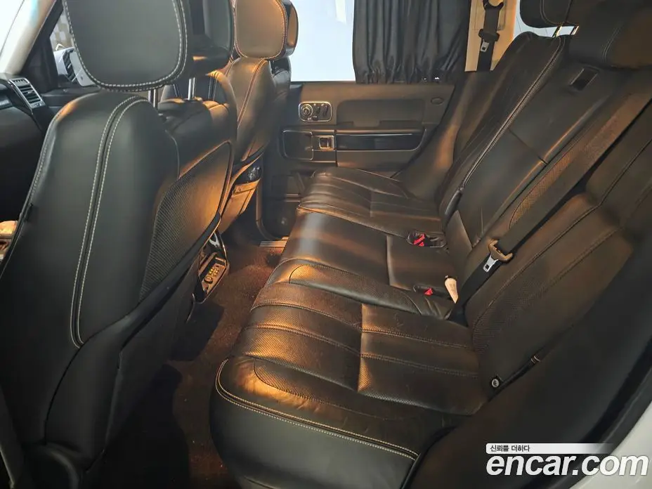 Land Rover Range Rover 2010 3.6 автомат (гидро), фото 12