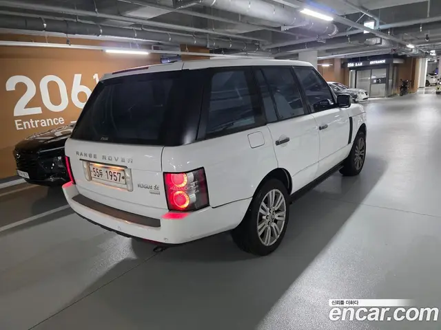 Land Rover Range Rover 2010 3.6 автомат (гидро), миниатюра 4