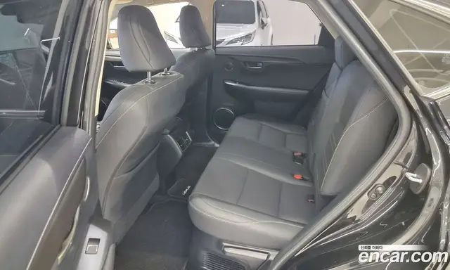 Lexus NX 2021 2.5 автомат (вариатор), миниатюра 11 Lexus NX 2021 2.5 автомат (вариатор), миниатюра 11