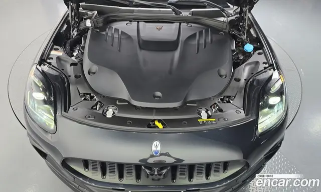 Maserati Grecale 2025 0.3 автомат (гидро), миниатюра 5 Maserati Grecale 2025 0.3 автомат (гидро), миниатюра 5