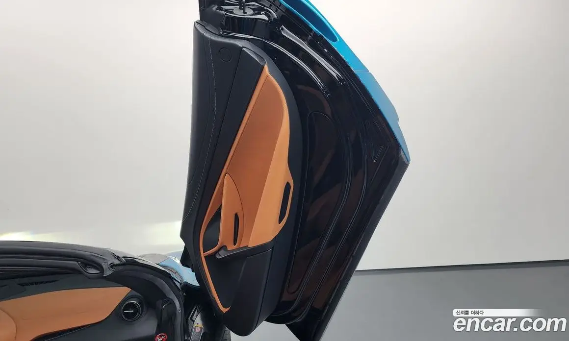 McLaren 720S 2020 4.0 автомат (гидро), фото 15 McLaren 720S 2020 4.0 автомат (гидро), фото 15