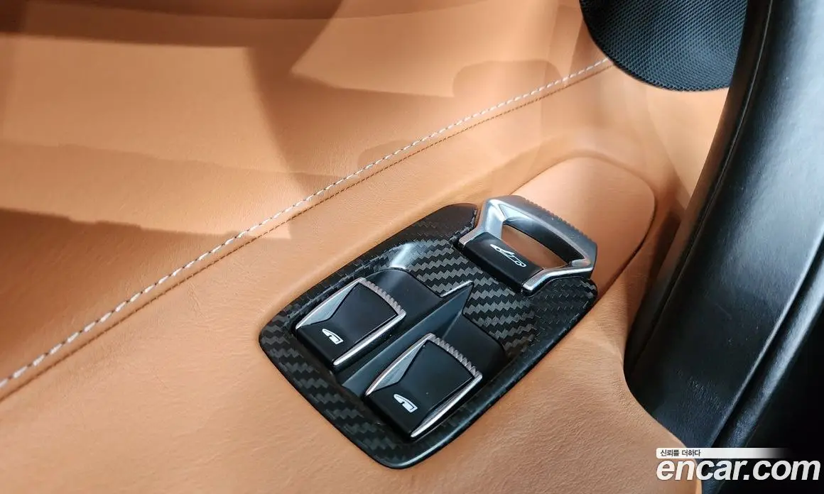 McLaren 720S 2020 4.0 автомат (гидро), фото 29 McLaren 720S 2020 4.0 автомат (гидро), фото 29