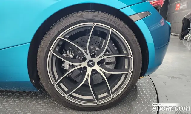 McLaren 720S 2020 4.0 автомат (гидро), миниатюра 7 McLaren 720S 2020 4.0 автомат (гидро), миниатюра 7