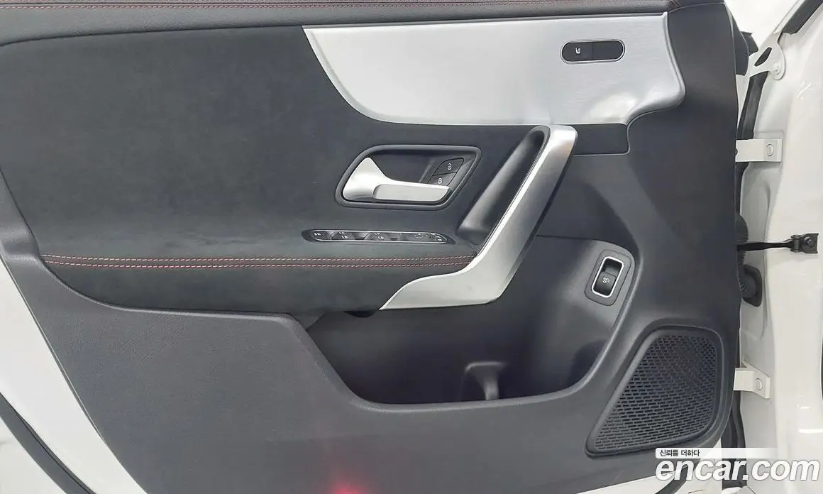 Mercedes-Benz CLA-Class 2022 2.0 автомат (гидро), фото 15