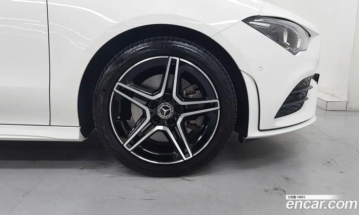 Mercedes-Benz CLA-Class 2022 2.0 автомат (гидро), фото 5