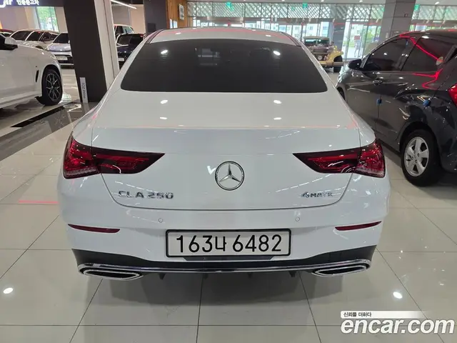 Mercedes-Benz CLA-Class 2023 2.0 автомат (гидро), миниатюра 4