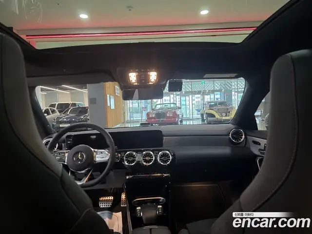 Mercedes-Benz CLA-Class 2023 2.0 автомат (гидро), миниатюра 7