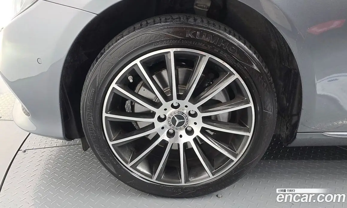 Mercedes-Benz E-Class 2019 1.9 автомат (гидро), фото 5