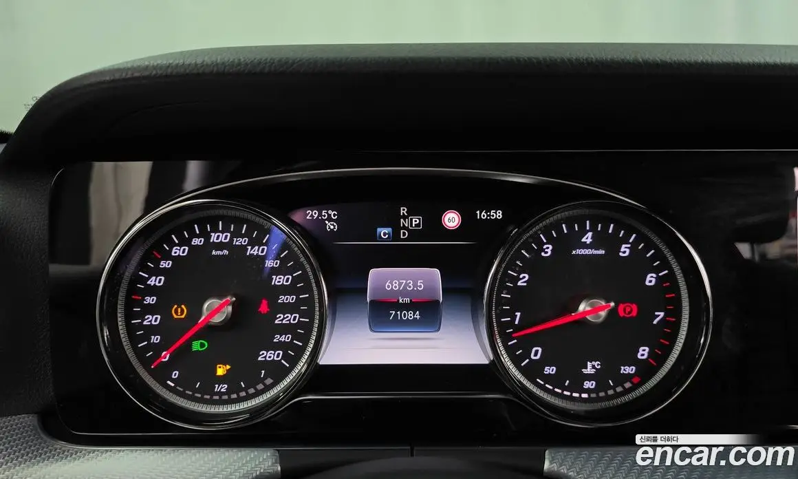 Mercedes-Benz E-Class 2019 2.0 автомат (гидро), фото 8