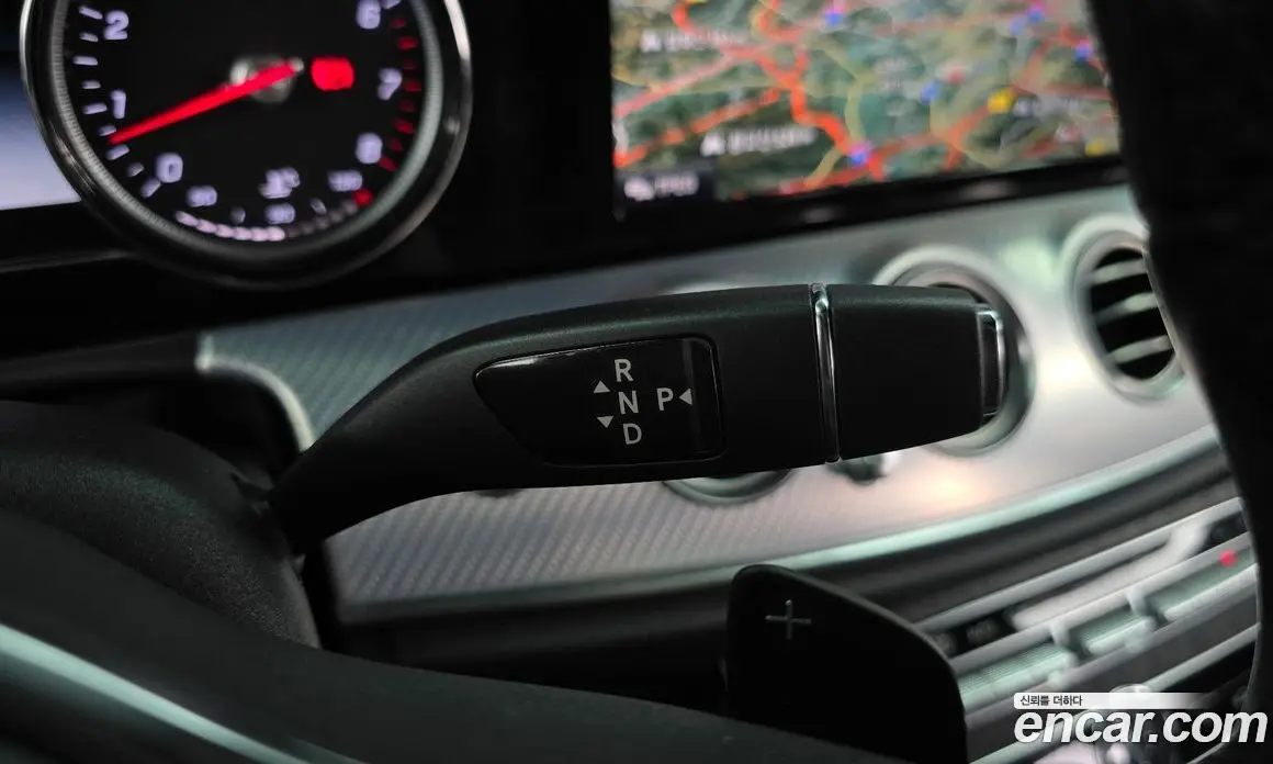 Mercedes-Benz E-Class 2019 2.0 автомат (гидро), фото 9