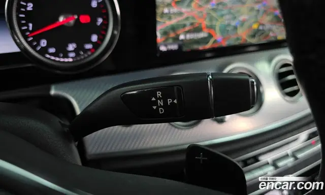 Mercedes-Benz E-Class 2019 2.0 автомат (гидро), миниатюра 9