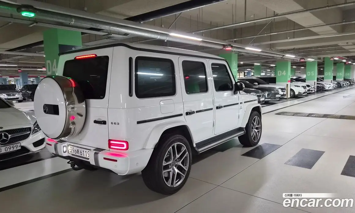 Mercedes-Benz G-Class 2022 4.0 автомат (гидро), фото 3