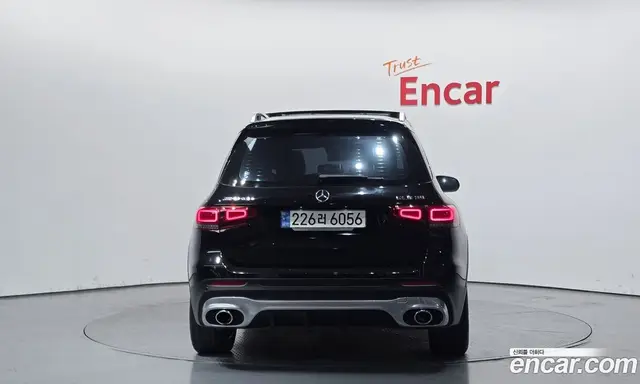 Mercedes-Benz GLB-Class 2022 2.0 автомат (гидро), миниатюра 4