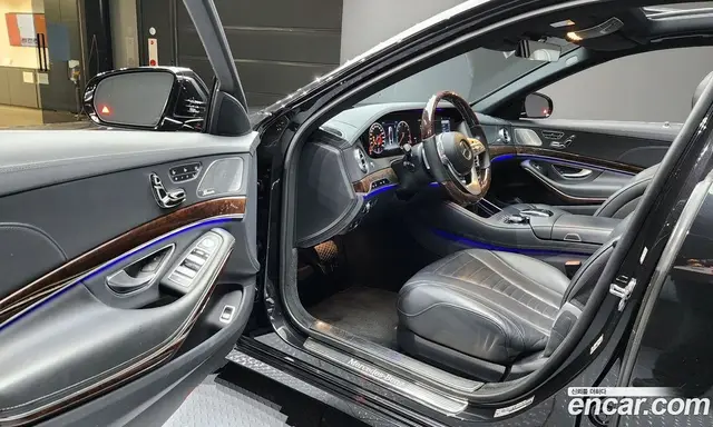 Mercedes-Benz S-Class 2018 4.0 автомат (гидро), миниатюра 11