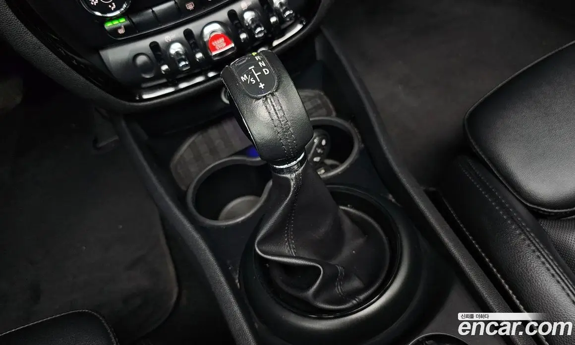 Mini Clubman 2018 2.0 автомат (гидро), фото 12