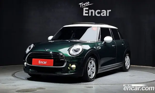 Mini Cooper, 2016, 125 423 км