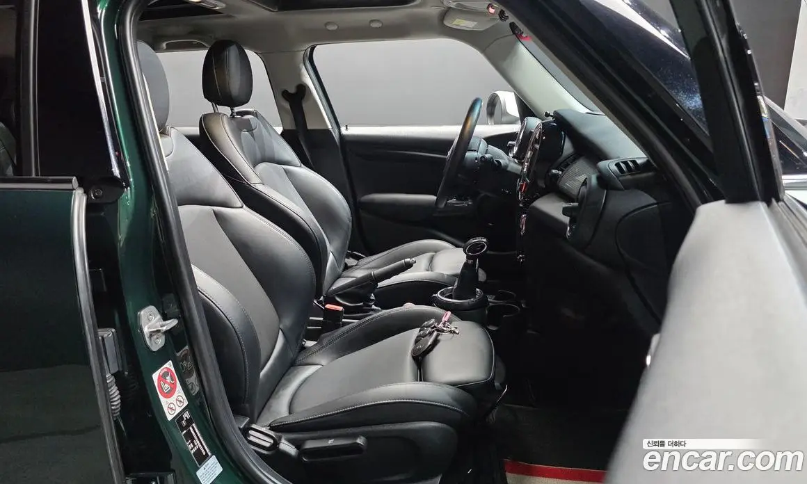 Mini Cooper 2016 1.5 автомат (гидро), фото 11