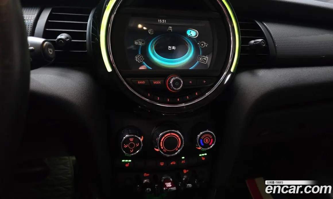 Mini Cooper 2016 1.5 автомат (гидро), фото 14