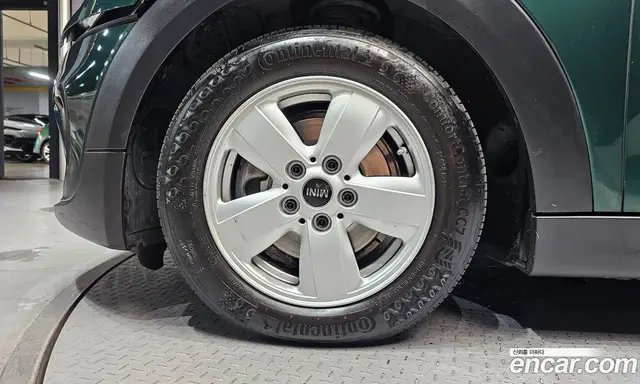 Mini Cooper 2016 1.5 автомат (гидро), миниатюра 5