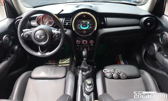 Mini Cooper 2016 1.5 автомат (гидро), миниатюра 7