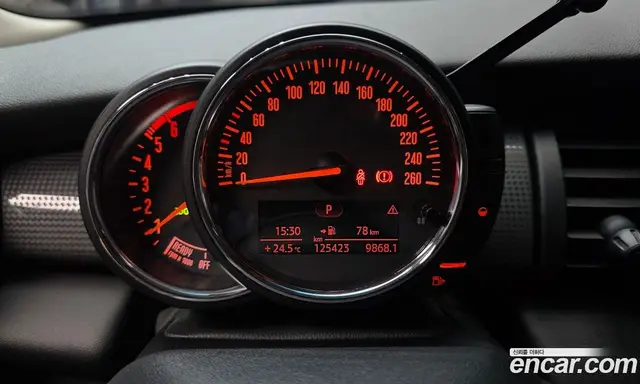 Mini Cooper 2016 1.5 автомат (гидро), миниатюра 8