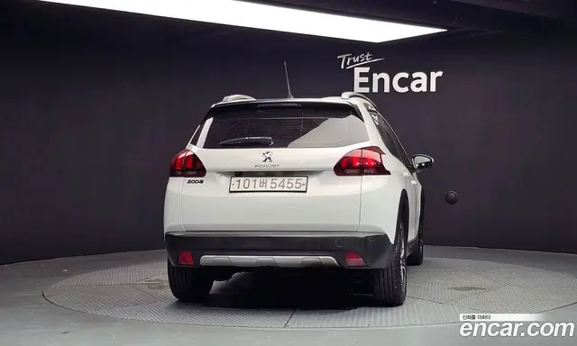 Peugeot 2008 2019 1.5 автомат (гидро), миниатюра 4