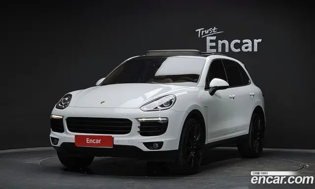 Porsche Cayenne, 2016, 159 713 км