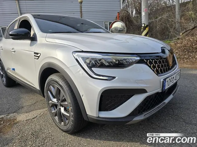 Renault (Samsung) Arkana 2025 1.6 автомат (гидро), миниатюра 9