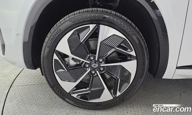 Renault (Samsung) Grand Koleos 2024 1.5 автомат (гидро), миниатюра 5
